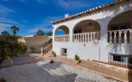 Herverkoop - Villa -
Torrevieja - La Siesta - El Salado - Torreta