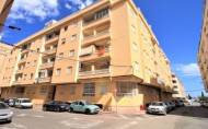 Reventa - Apartamento -
Torrevieja - Centro