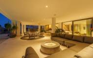 Resale - Villa -
Nueva Andalucía - Costa del Sol