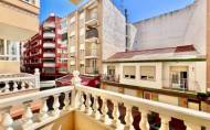 Herverkoop - Apartamento -
Torrevieja - Playa del Cura