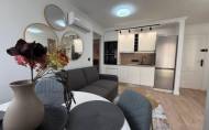 Herverkoop - Apartamento -
Torrevieja - Centro