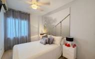 Herverkoop - Apartment -
Torrevieja - Paseo Maritimo