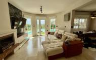 Reventa - Villa -
Orihuela Costa - Costa Blanca
