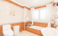 Herverkoop - Villa -
Elviria - Costa del Sol