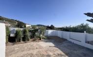 Herverkoop - Finca -
Algarinejo - Inland