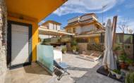 Resale - Villa -
Los Montesinos - La Herrada