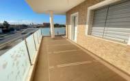 Herverkoop - Villa -
Torrevieja - La Siesta - El Salado - Torreta