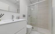 Herverkoop - Town House -
Villamartin - Costa Blanca
