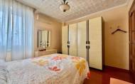 Revente - Apartamento -
Torrevieja - Centro