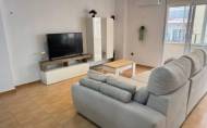 Revente - Apartamento -
Torrevieja - Centro
