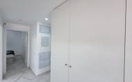 Revente - Apartment -
Torrevieja - Center