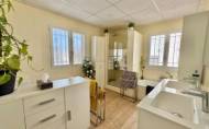 Herverkoop - Villa -
Dolores - Comunidad Valenciana