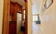 Herverkoop - Apartamento -
Torrevieja - Playa del Cura