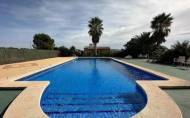 Resale - Country House -
Pinoso
