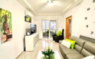 Revente - Apartment -
Torrevieja - Centro