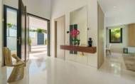Resale - Villa -
Nueva Andalucía - Costa del Sol