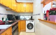 Herverkoop - Apartamento -
Torrevieja - Centro