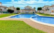 Herverkoop - Herenhuis -
Orihuela Costa - Los Altos *