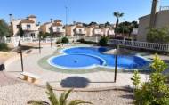 Herverkoop - Town House -
Villamartin - Costa Blanca