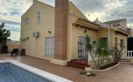 Herverkoop - Villa -
Orihuela Costa - Costa Blanca