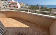Herverkoop - Apartamento -
Torrevieja - Playa del Cura