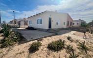 Resale - Villa -
La Mata - Costa Blanca