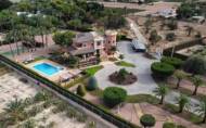 Reventa - Villa -
Elche - Costa Blanca