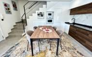 Reventa - Villa -
Villamartin - Costa Blanca