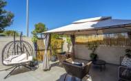 Herverkoop - Town House -
Villamartin - Costa Blanca