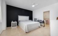 Herverkoop - Apartment -
Torrevieja - Centro