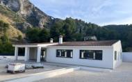 Obra nueva - Villa -
Penaguila - El Olivar