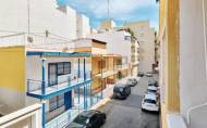 Revente - Apartment -
Torrevieja - Centro