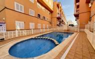 Herverkoop - Apartment -
Torrevieja - La Mata