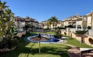 Herverkoop - duplex -
Orihuela Costa - Costa Blanca