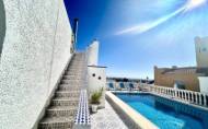 Reventa - Villa -
Villamartin - Costa Blanca