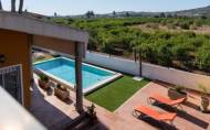 Herverkoop - Villa -
Orihuela - Inland