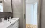 Revente - Apartamento -
Torrevieja - Centro