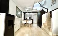 Herverkoop - Town House -
Heredades - Costa Blanca