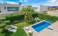 Revente - Villa -
Orihuela Costa - Costa Blanca