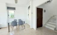 Reventa - Villa -
Villamartin - Costa Blanca