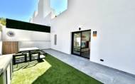 Reventa - Villa -
Villamartin - Costa Blanca