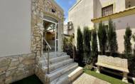 Revente - Villa -
Orihuela Costa - Costa Blanca