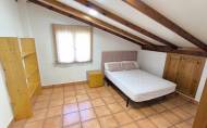 Reventa - Villa -
Yecla - Inland