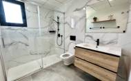 Reventa - Villa -
Villamartin - Costa Blanca