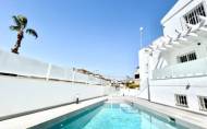 Revente - Villa -
Villamartin - Costa Blanca