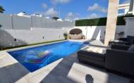 Revente - Villa -
Orihuela Costa - Lomas De Cabo Roig