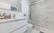 Herverkoop - Town House -
Villamartin - Costa Blanca