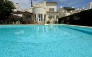 Revente - Villa -
Orihuela Costa - Costa Blanca
