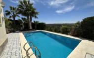 Herverkoop - Villa -
Villamartin - Costa Blanca