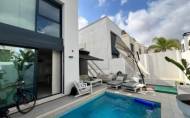 Revente - Villa -
Orihuela Costa - Villamartín-las Filipinas